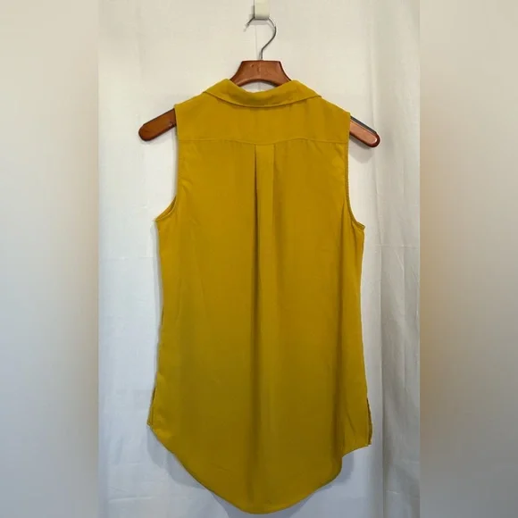 Rachel Zoe - Mustard Yellow Sleeveless Button-Down Shirt - Picture 11 of 13